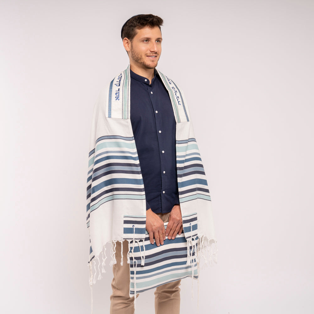 Embroidered Tallit Set with Blessing on Atara - 21 inch