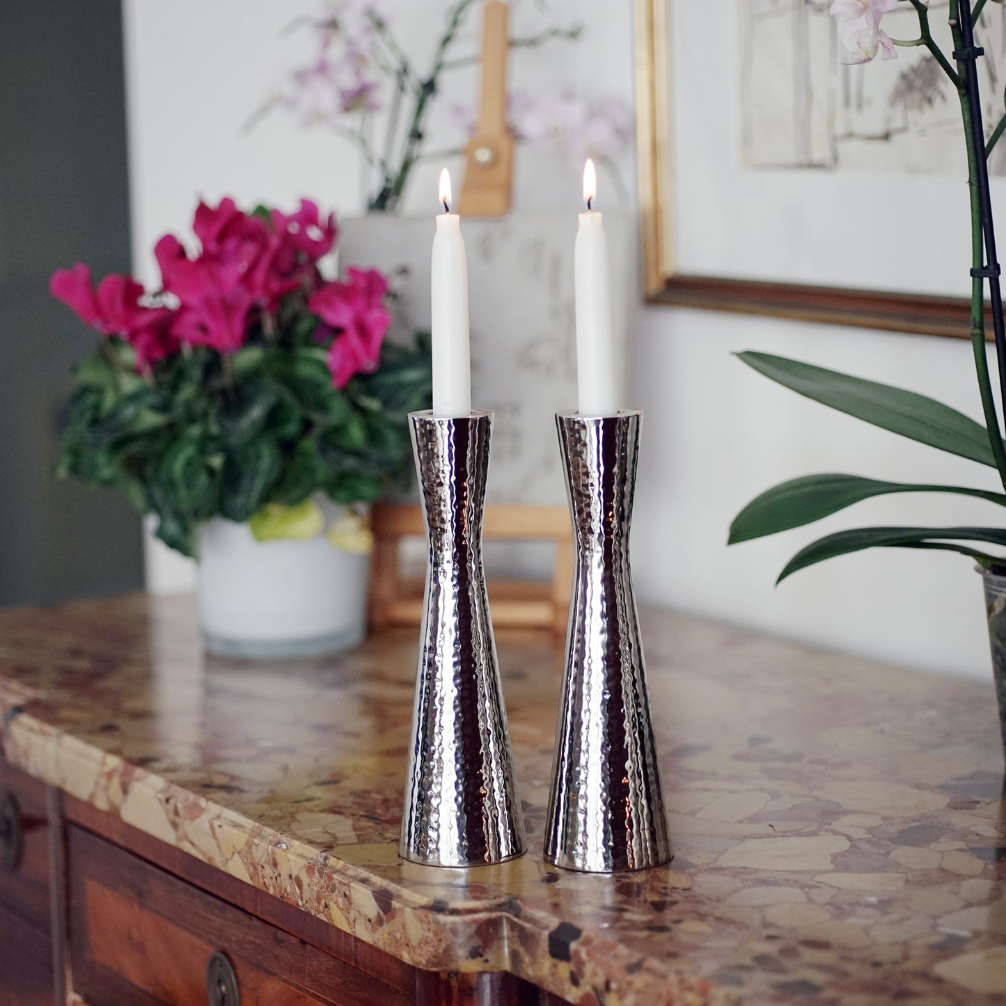 Hammered Pillar Shabbat Candlestick Holders – Tapered Design