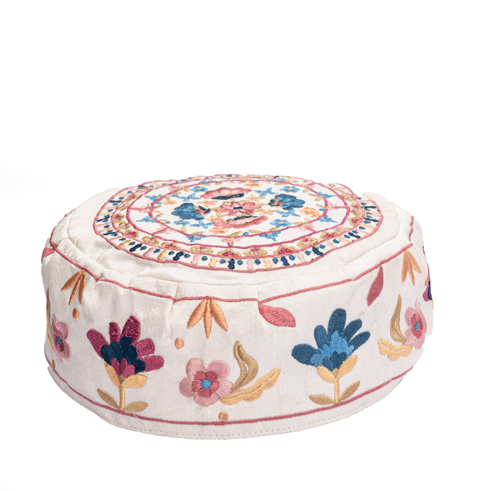 Bukharan Kippah – Embroidered Oriental Flowers - White